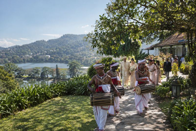 රටේදී විවාහ වන්නට කැමති විදෙස්ගත ශ්‍රී ලාංකිකයන් සඳහා මංගල සේවා: වීසා ලිපියේ සිට බෙර වාදකයන් දක්වා සියල්ල